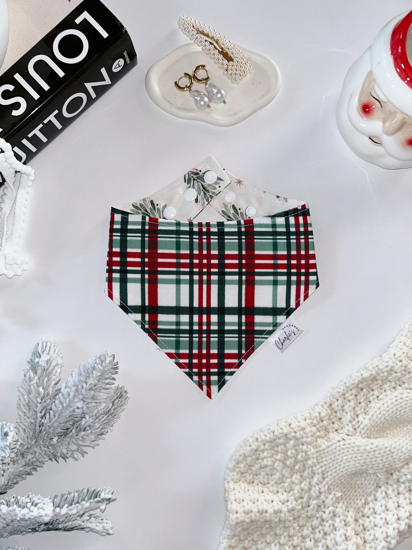 Christmas Plaid/ Mistletoe